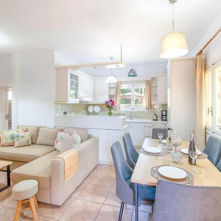 Divista Vila Georgoutsatika